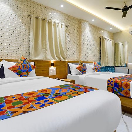Fabhotel Rr Residency - Near Bkc Bombay Esterno foto