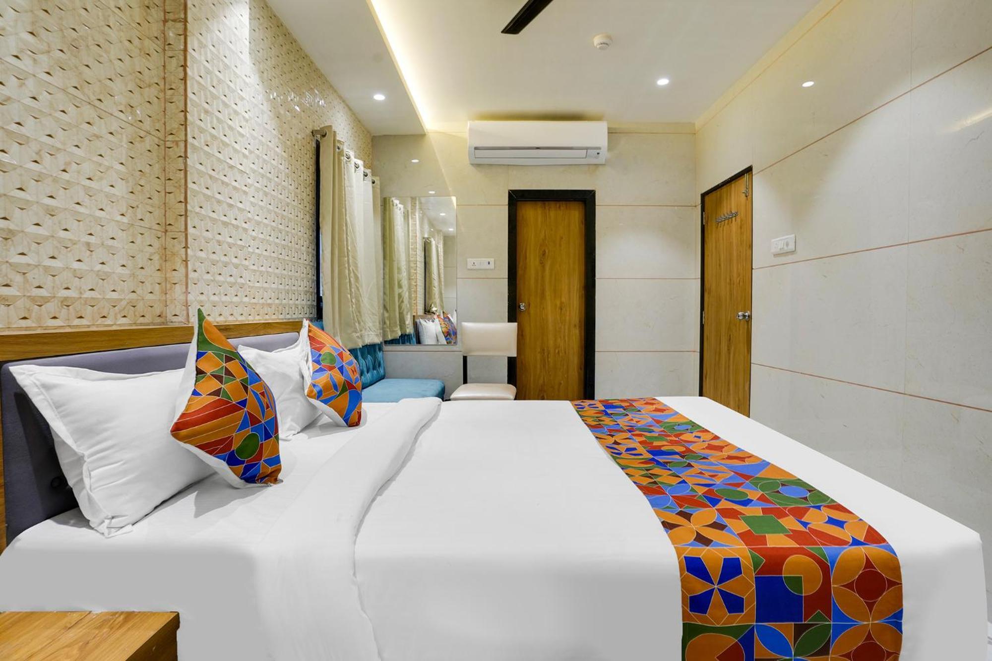 Fabhotel Rr Residency - Near Bkc Bombay Esterno foto