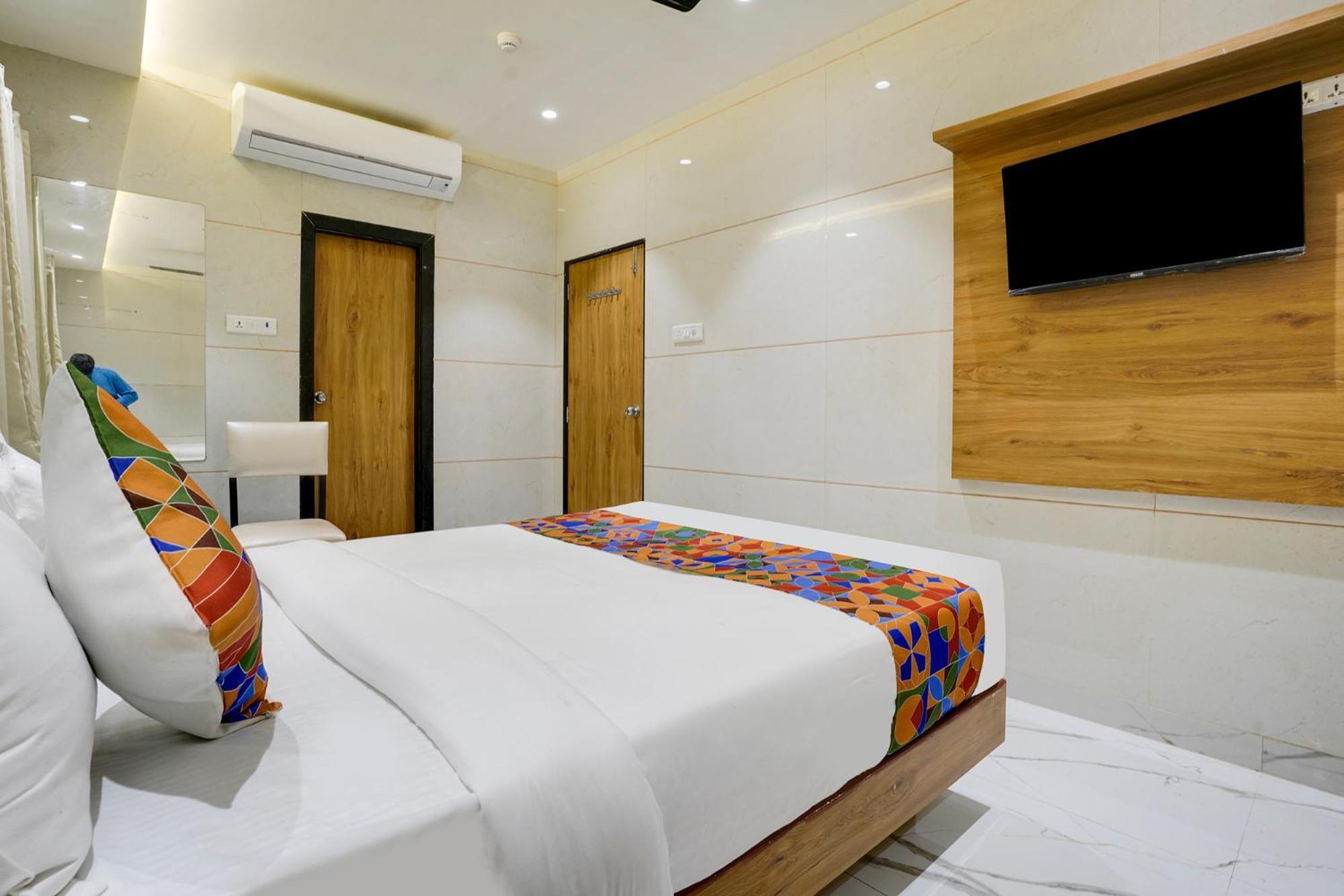 Fabhotel Rr Residency - Near Bkc Bombay Esterno foto