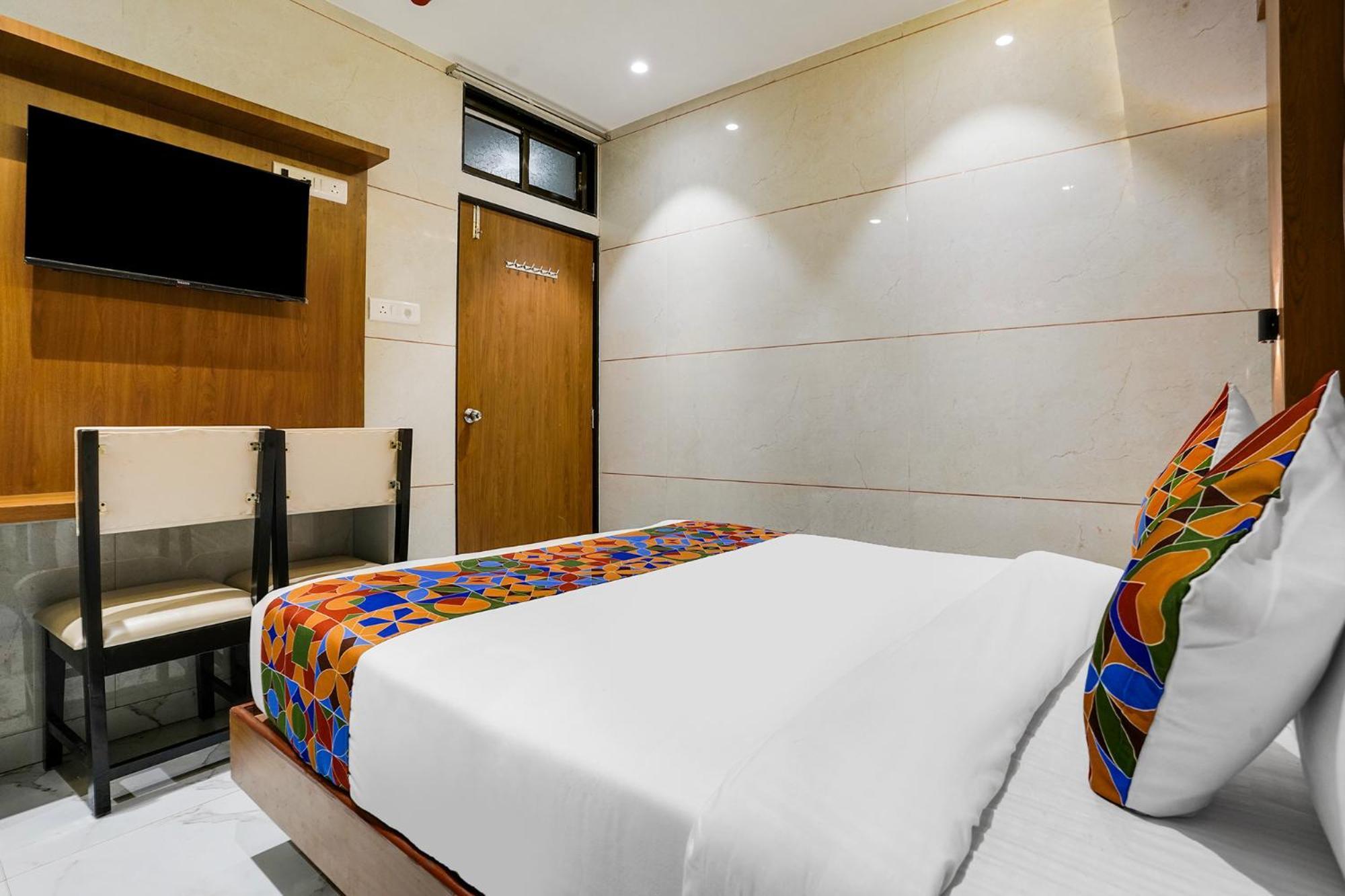Fabhotel Rr Residency - Near Bkc Bombay Esterno foto